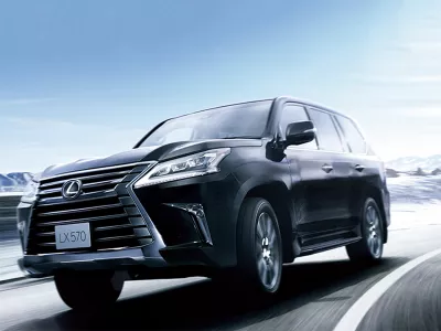 THAY KÍNH XE Ô TÔ Lexus LX 570 tận nơi